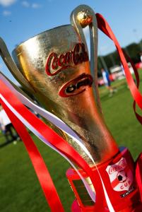 6Coke-cup17_Pokal